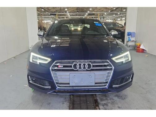 Navarra Blue Metallic 2018 Audi S4 3.0T Prestige