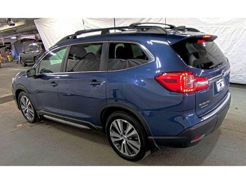 2022 Subaru Ascent Limited 8-Passenger