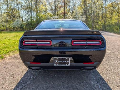 Granite Pearlcoat 2023 Dodge Challenger R/T Scat Pack
