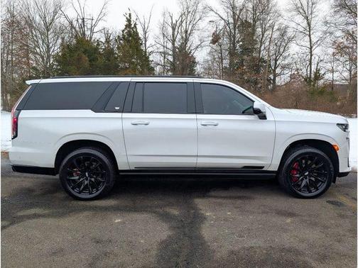 2022 Cadillac Escalade ESV Sport Platinum