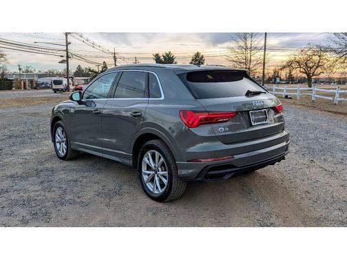2023 Audi Q3 45 S line Premium