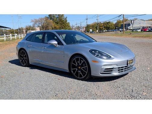 2018 Porsche Panamera 4S