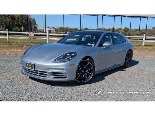 2018 Porsche Panamera 4S