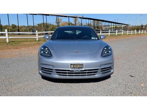 2018 Porsche Panamera 4S