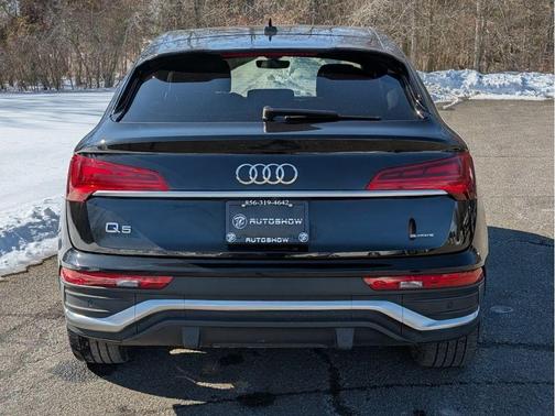 2021 Audi Q5 40 Premium Plus