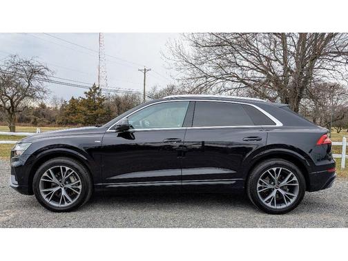 2021 Audi Q8 55 Prestige