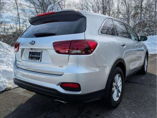 2020 Kia Sorento LX