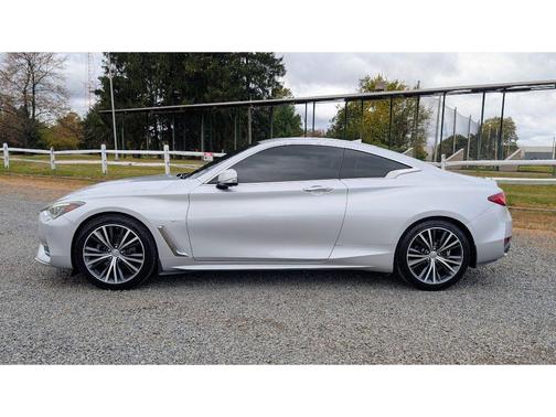 2017 INFINITI Q60 3.0T Premium