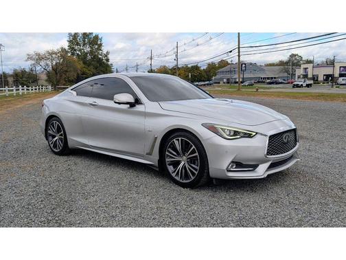 2017 INFINITI Q60 3.0T Premium