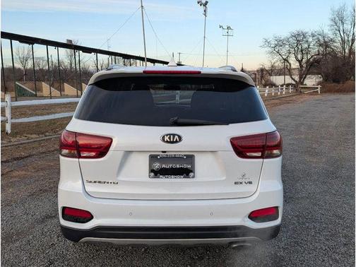 2019 Kia Sorento EX V6