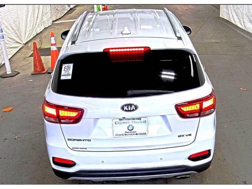 2019 Kia Sorento EX V6