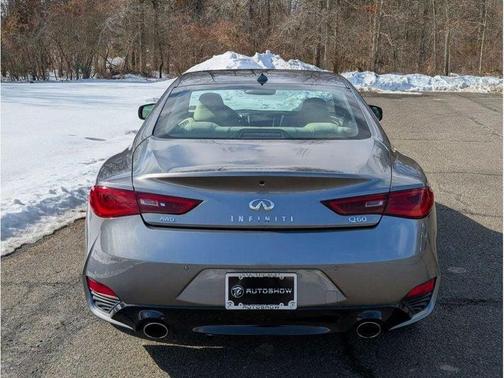 2017 INFINITI Q60 2.0T Premium