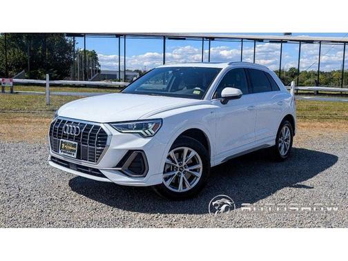 Arkona White 2025 Audi Q3 45 S line Premium
