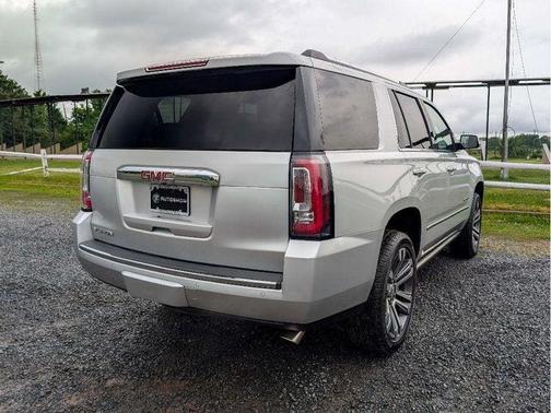 Quicksilver Metallic 2018 GMC Yukon Denali