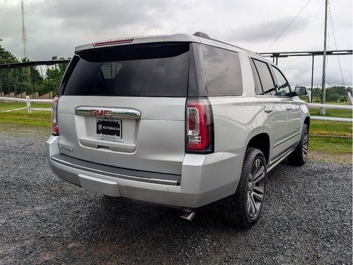 Quicksilver Metallic 2018 GMC Yukon Denali