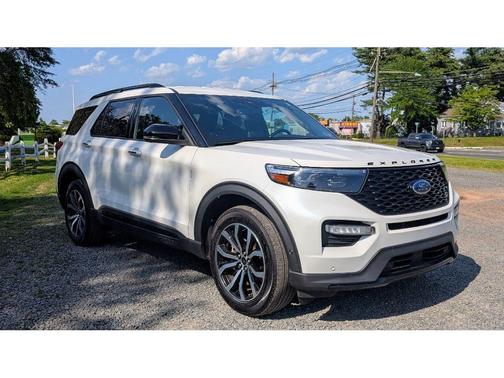 2020 Ford Explorer ST