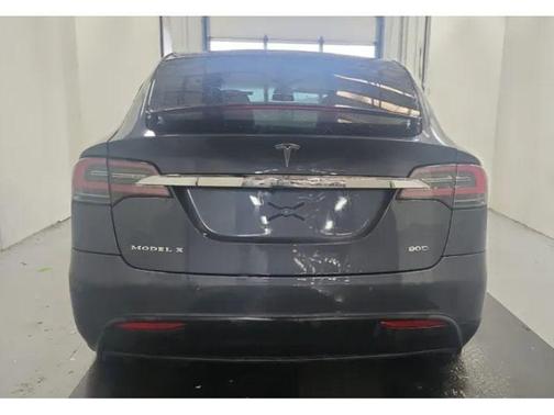 2016 Tesla Model X 90D