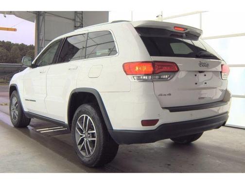 2019 Jeep Grand Cherokee Laredo E