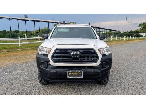2019 Toyota Tacoma SR