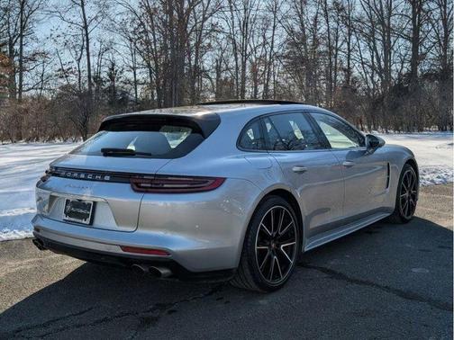 2018 Porsche Panamera 4S