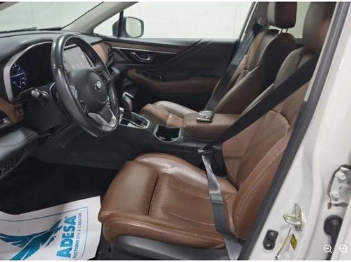 Crystal White Pearl 2022 Subaru Outback Touring XT