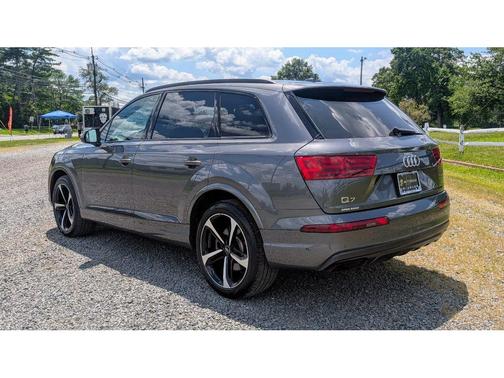 2019 Audi Q7 55 Premium Plus
