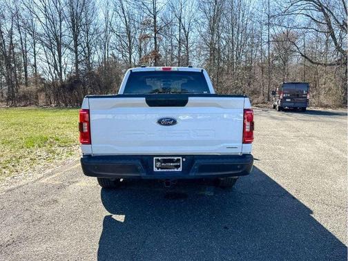 Oxford White 2021 Ford F-150 XL