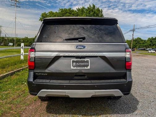 Magnetic Metallic 2019 Ford Expedition Platinum