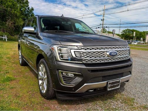 Magnetic Metallic 2019 Ford Expedition Platinum