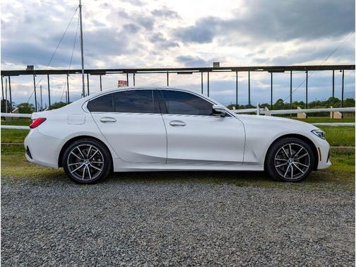 Mineral White Metallic 2020 BMW 330 i xDrive