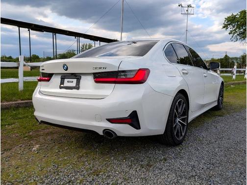 Mineral White Metallic 2020 BMW 330 i xDrive