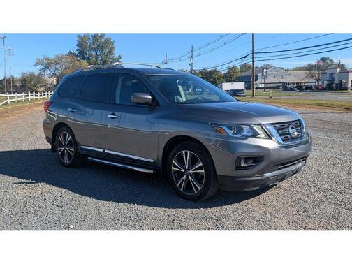 2018 Nissan Pathfinder Platinum
