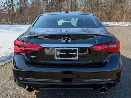 2022 INFINITI Q50 