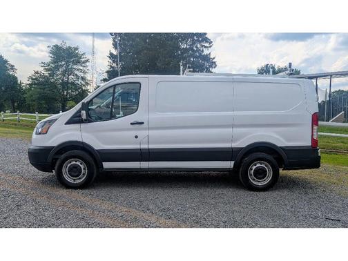 2017 Ford Transit-250 Base