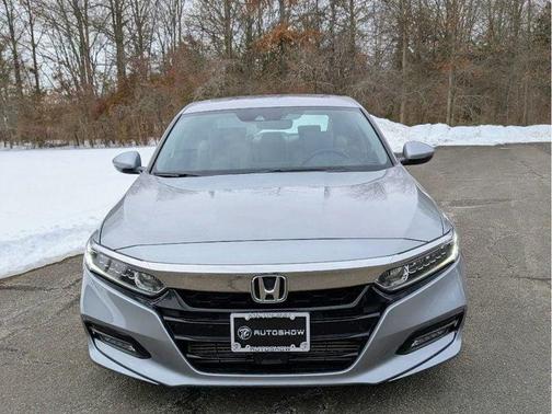 Lunar Silver Metallic 2018 Honda Accord EX-L
