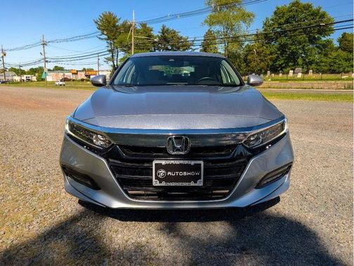 Lunar Silver Metallic 2018 Honda Accord EX-L