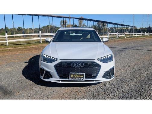 2022 Audi A4 45 S line Premium Plus