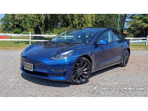 2023 Tesla Model 3 Performance