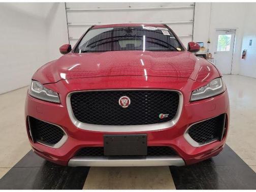 2017 Jaguar F-PACE S