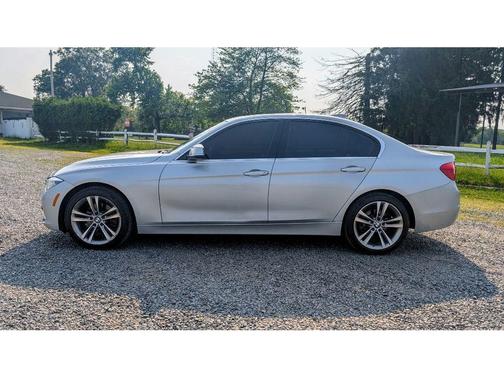 2017 BMW 330 i