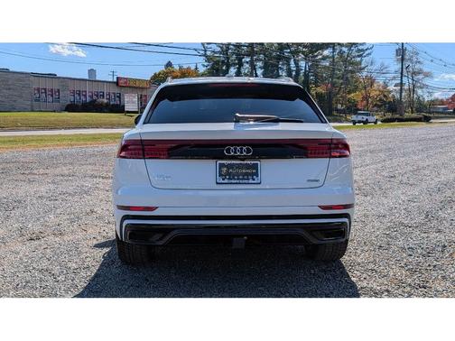2021 Audi Q8 55 Premium