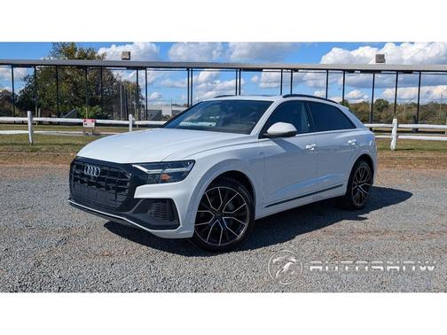 2021 Audi Q8 55 Premium