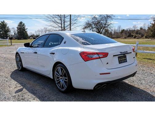 2018 Maserati Ghibli S