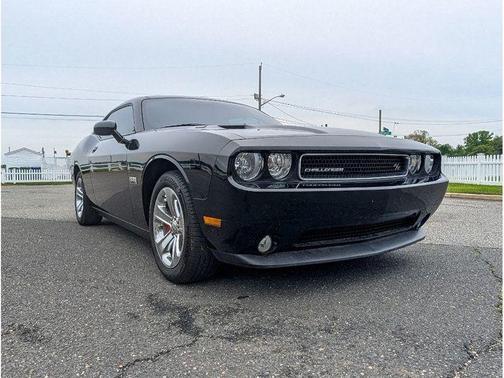 Granite Pearlcoat 2022 Dodge Challenger GT
