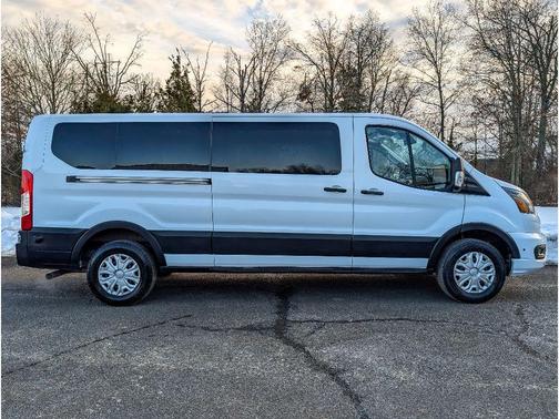 2024 Ford Transit-350 XLT