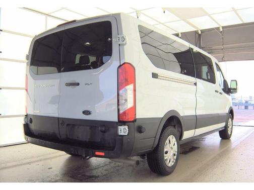2024 Ford Transit-350 XLT