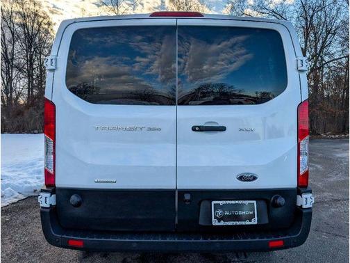 2024 Ford Transit-350 XLT