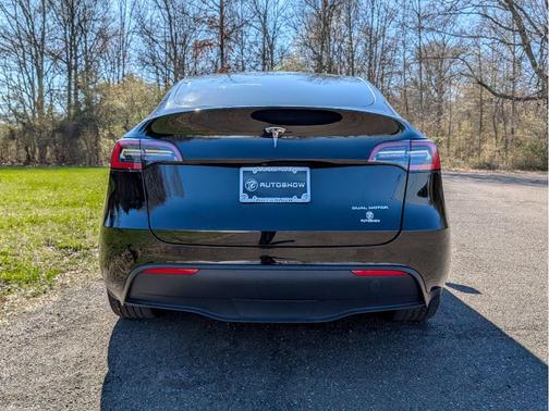 Black 2021 Tesla Model Y Long Range