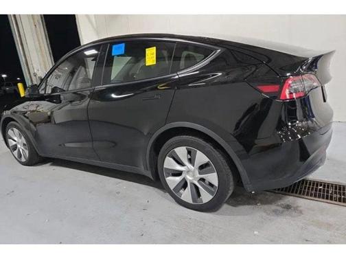 Black 2021 Tesla Model Y Long Range
