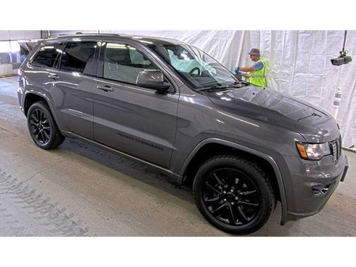 2019 Jeep Grand Cherokee Altitude
